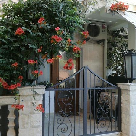 Romana 1 Tivat Exterior foto